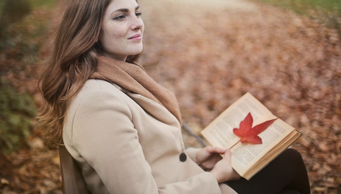 10 razones para leer y regalar libros de novela romántica