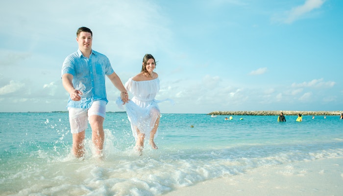 6 consejos para organizar y disfrutar las primeras vacaciones en pareja