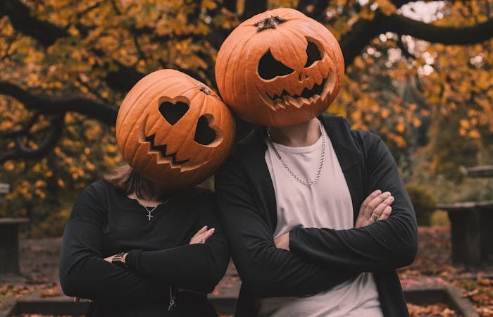 10 planes para hacer en Halloween en pareja o con los amigos