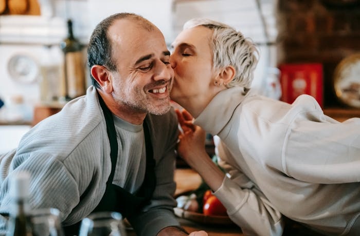 Pareja ilusionada