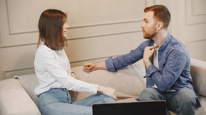 ¿Cómo ser asertivo en pareja para mejorar la comunicación?